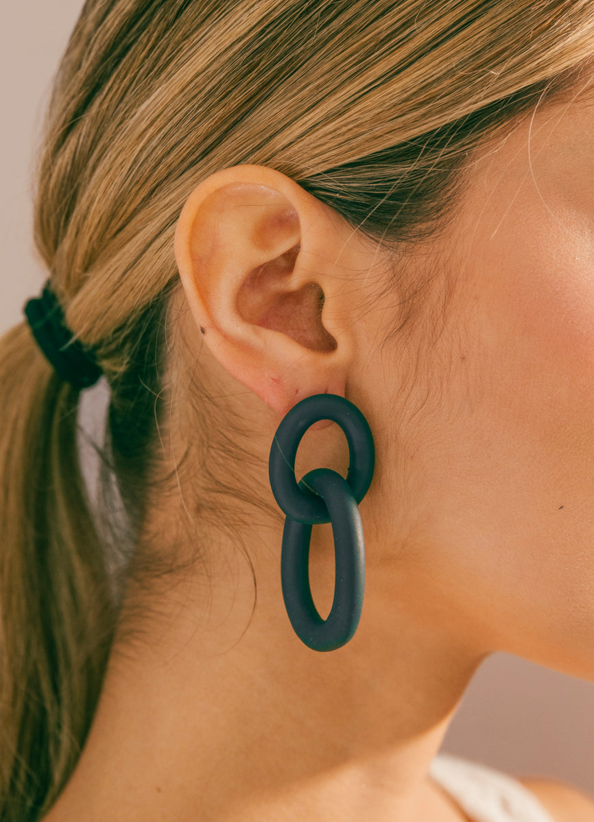 Aretes Eslabones Blooms Petroleum