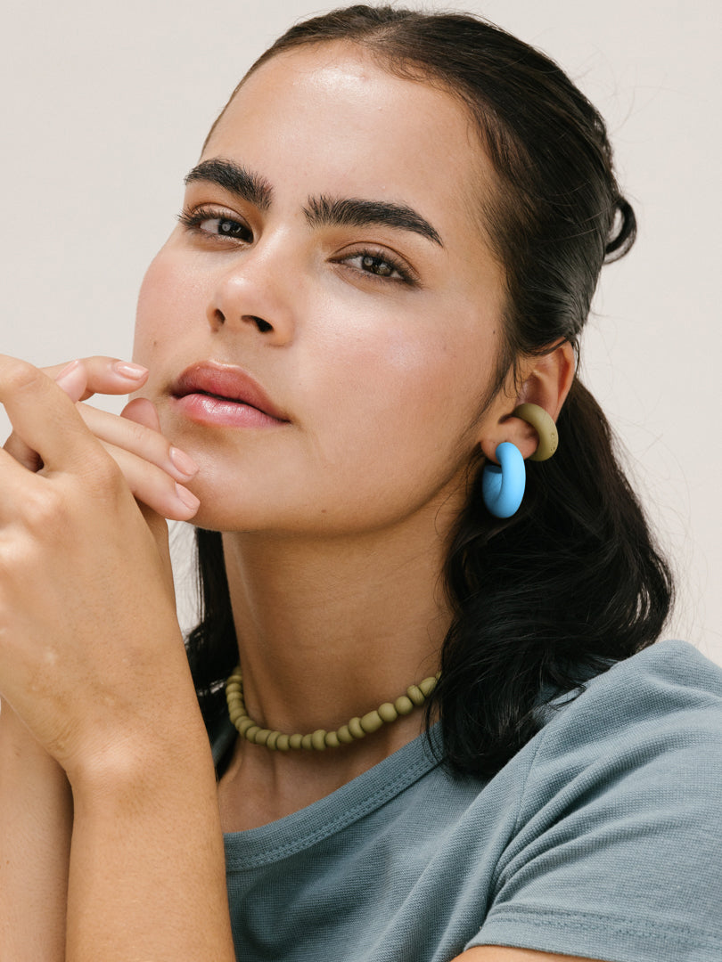 Candongas Bold Skies