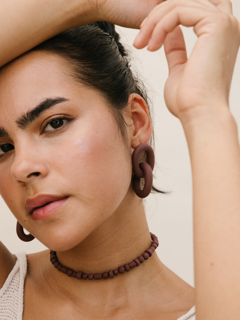 Aretes Eslabones Blooms Wine