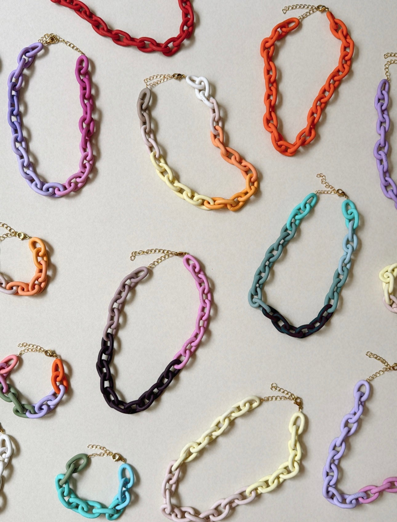 COLLARES