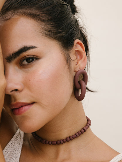 Aretes Eslabones Blooms Wine
