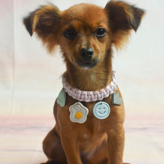 COLLAR TEJIDO BABY PINK