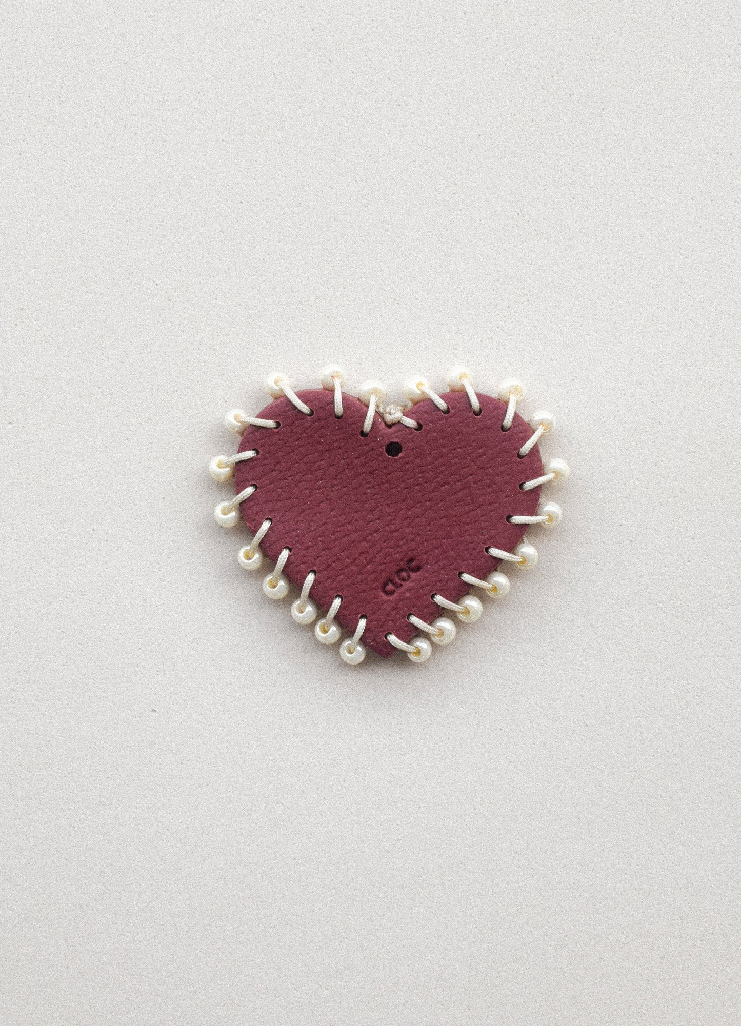 CORAZÓN BORDADO