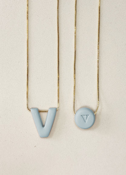 Cadena Letra V