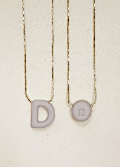 Cadena Letra D