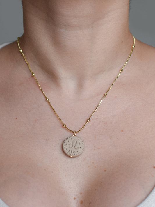 Collar Signo Leo