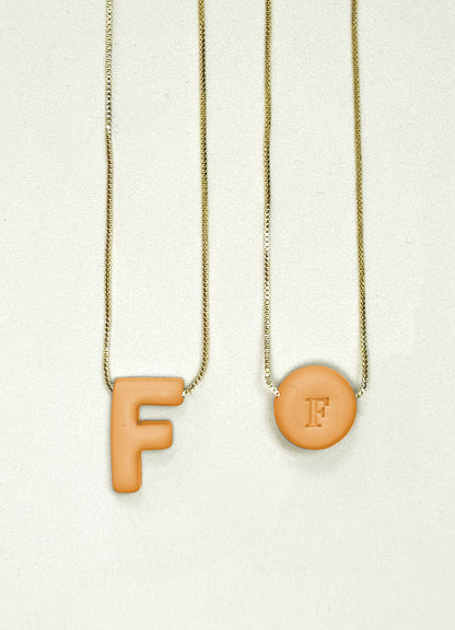 Cadena Letra F