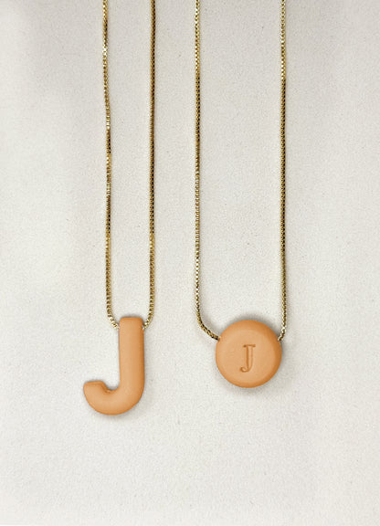 Cadena Letra J