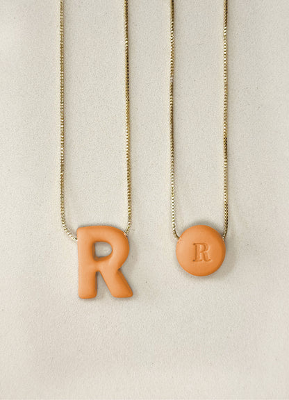 Cadena Letra R