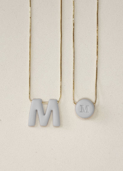 Cadena Letra M