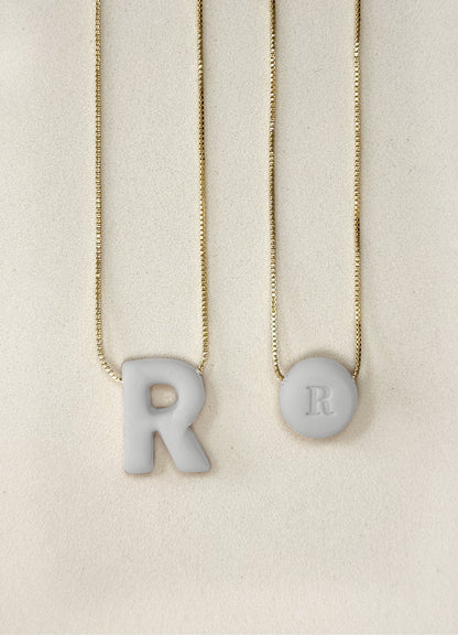Cadena Letra R