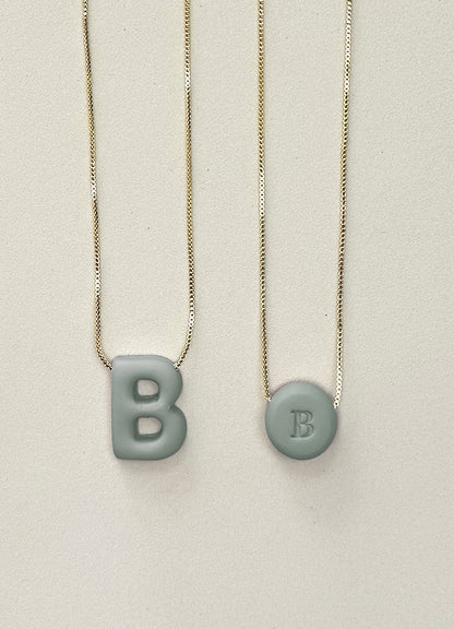 Cadena Letra B
