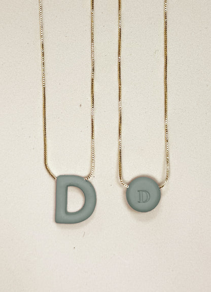 Cadena Letra D